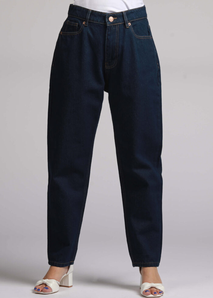 Women Mom Fit Jeans - Image 1