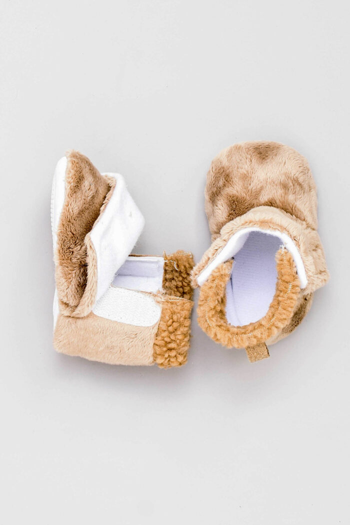 Baby Girl Shoes - Image 2