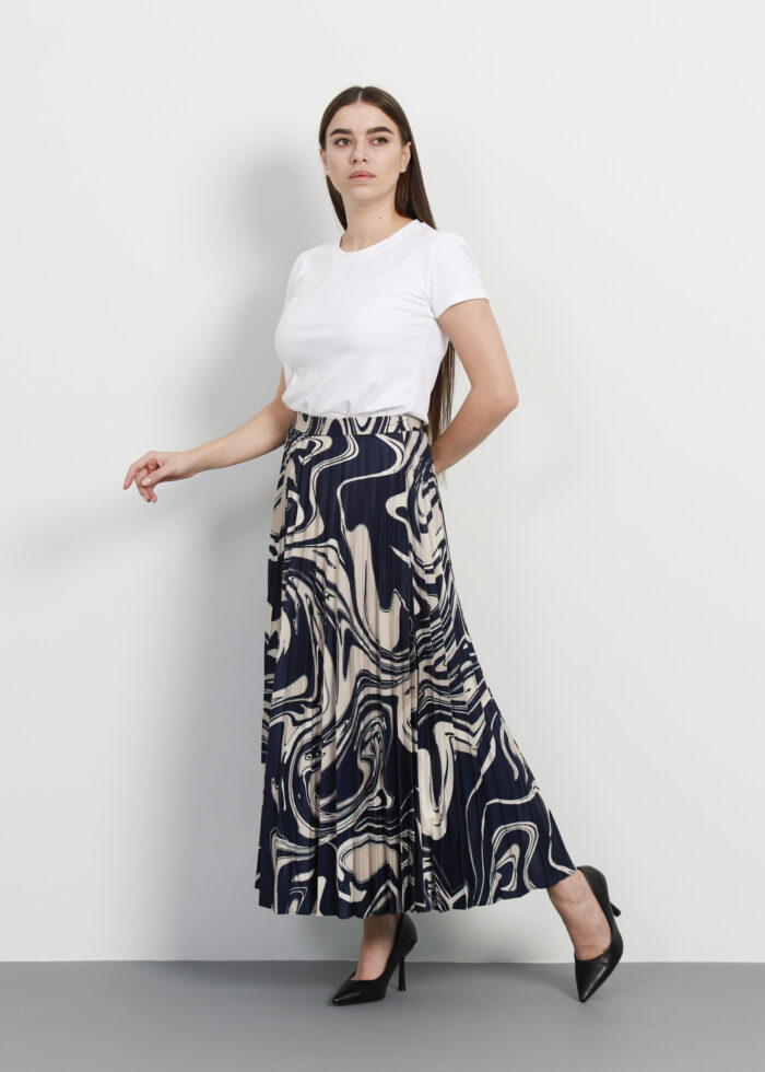 Women Pleated Long Skirt - Image 1