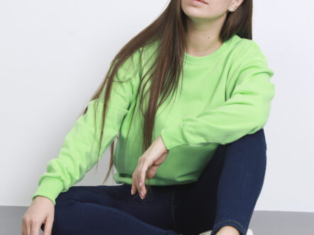 بلوزة نسائي سادة