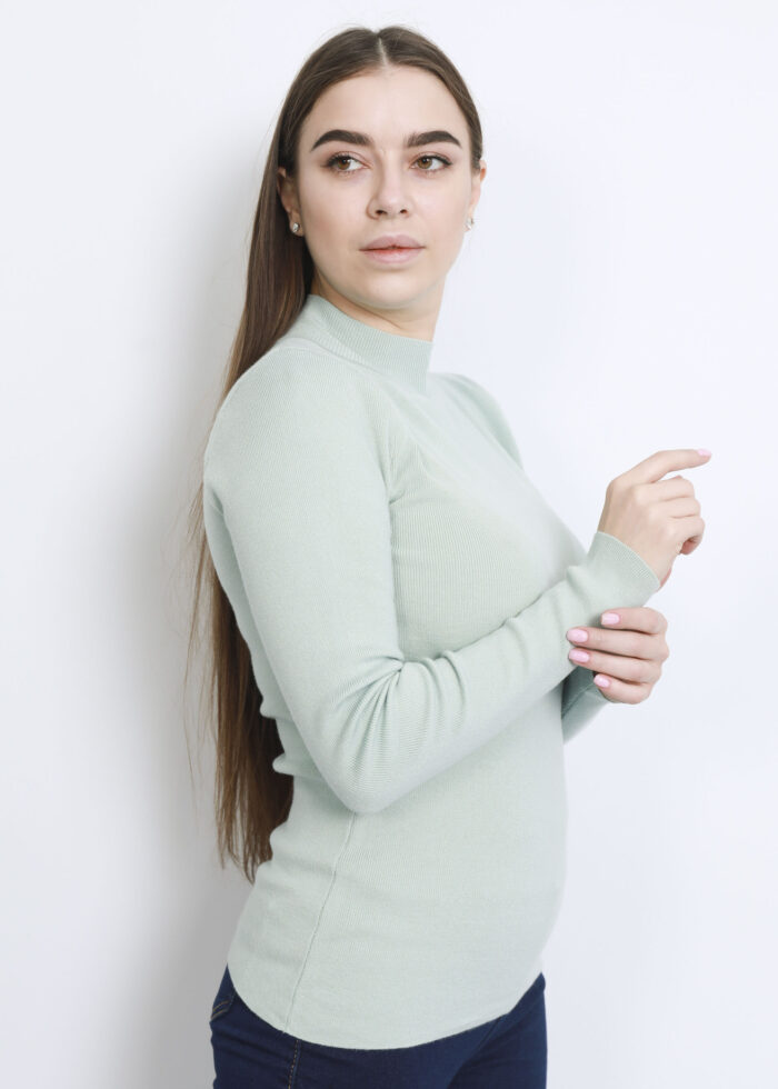 Women Plain Knitted Design Blouse - Image 3