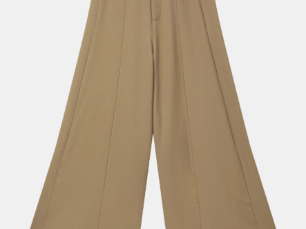 بنطلون نسائي واسع