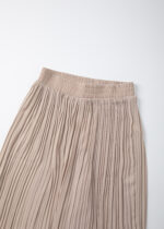 Women Pleated Flow Trouser - Image 4