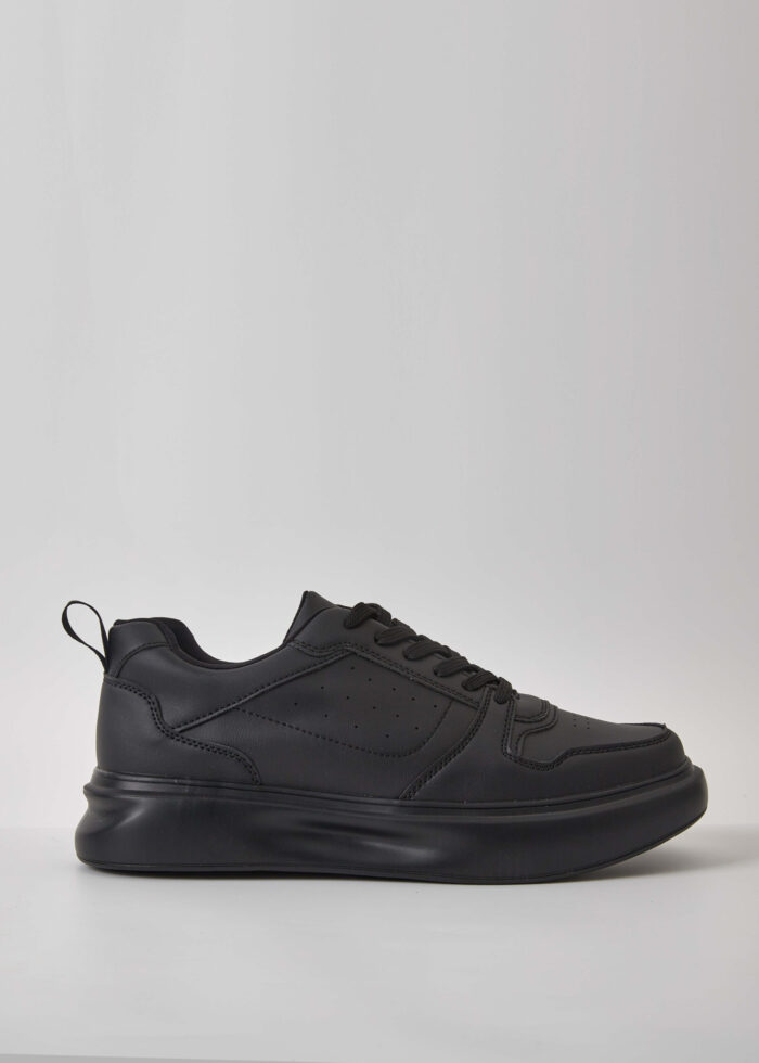 Men Leather Sport Shoes - Image 1