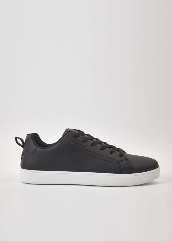 Men Leather Sport Shoes - Image 1
