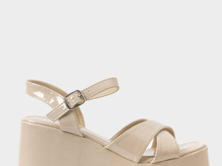 صندل نسائي كعب جلد لامع