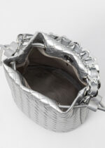 ⁦حقيبة جلد نسائي بنقش⁩ - الصورة ⁦4⁩