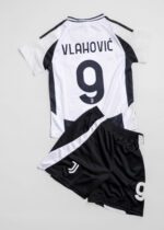 Kids Boy Juventus "Vlahovic 9" Two-Pieces Football Suit - Image 2