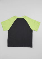 ⁦تيشيرت أطفال ولادي لونين بطباعة "Never Give Up"⁩ - الصورة ⁦2⁩