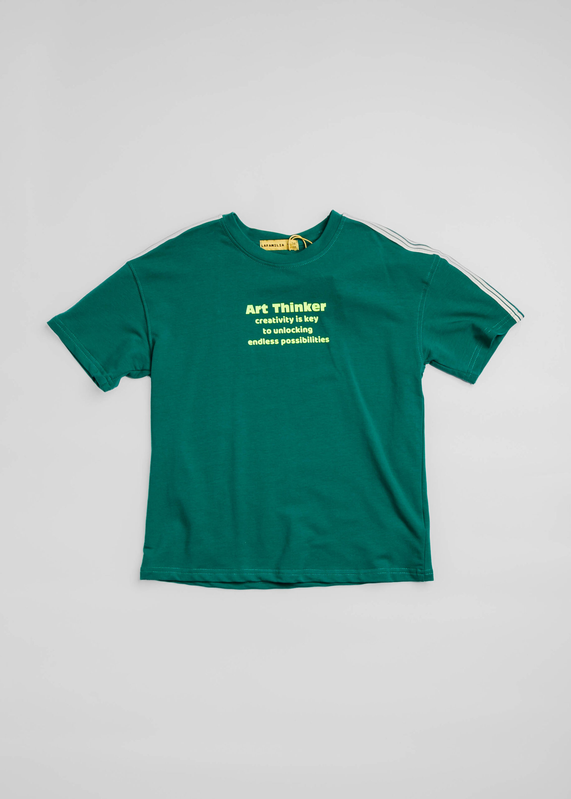 6125316002130-a تيشيرت أطفال ولادي بطباعة "Art Thinker" - الصورة 1