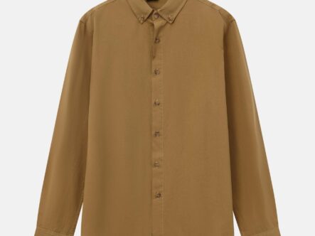 Men Plain Slim-Fit Shirt