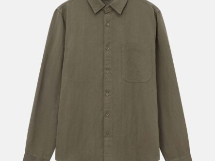 Men Plain Slim-Fit Shirt