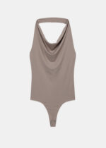 بودي سوت نسائي بثنيات