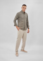 ⁦قميص رجالي سادة Slim-Fit⁩ - الصورة ⁦2⁩