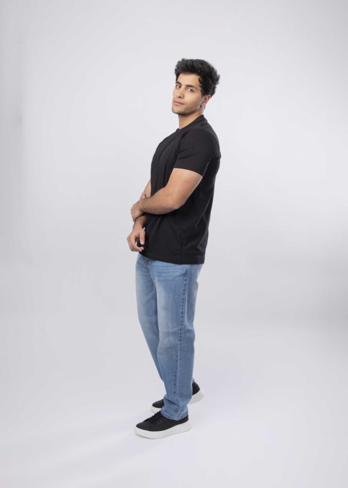 Men Plain Basic T-Shirt - Image 2