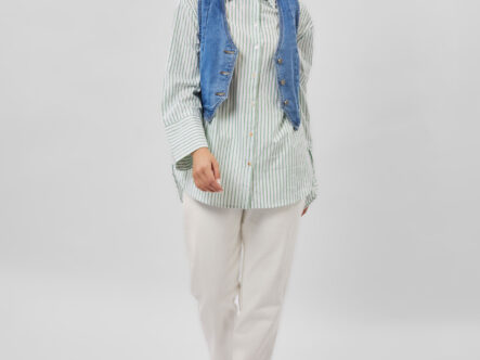 قميص نسائي مخطط