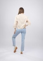 ⁦قميص نسائي مزين بتطريز⁩ - الصورة ⁦3⁩