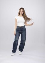 بنطلون جينز نسائي Straight-Fit