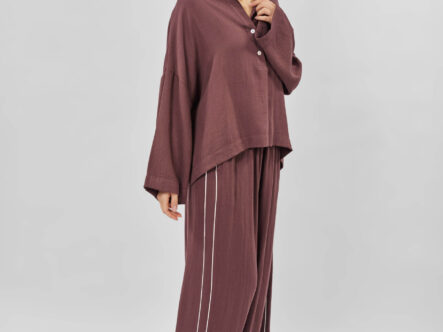 بنطلون نسائي واسع