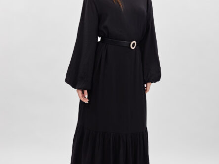 فستان نسائي طويل