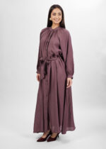 ⁦فستان نسائي طويل سادة⁩ - الصورة ⁦2⁩