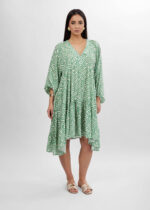 ⁦فستان نسائي قصير معرق⁩ - الصورة ⁦2⁩