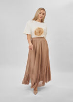 Women Flower Decor T-Shirt - Image 2