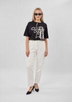 تيشيرت نسائي مزين في ربطة