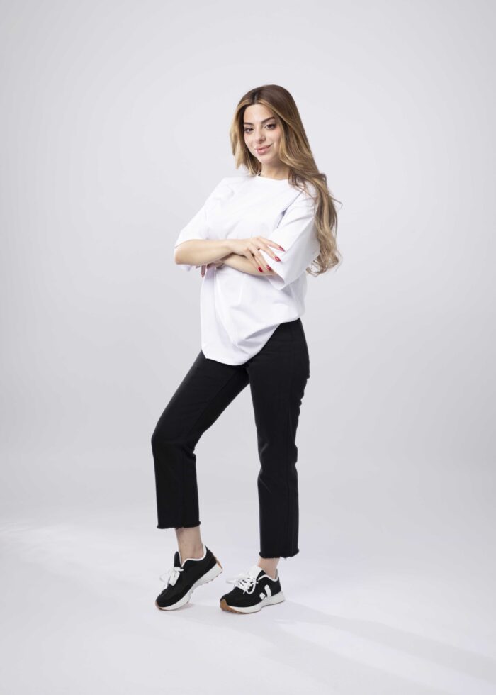 ⁦تيشيرت نسائي سادة⁩ - الصورة ⁦1⁩