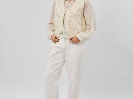 فيست نسائي بتطريز