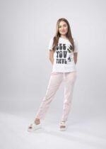 بيجامة نسائي قطعتين بطباعة "Bee You Tiful"