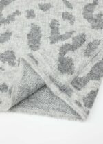 Women Knitted Patterned Blouse - Image 4