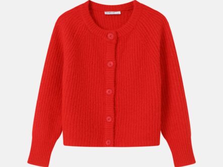 جاكيت نسائي بنسيج محبوك مخطط