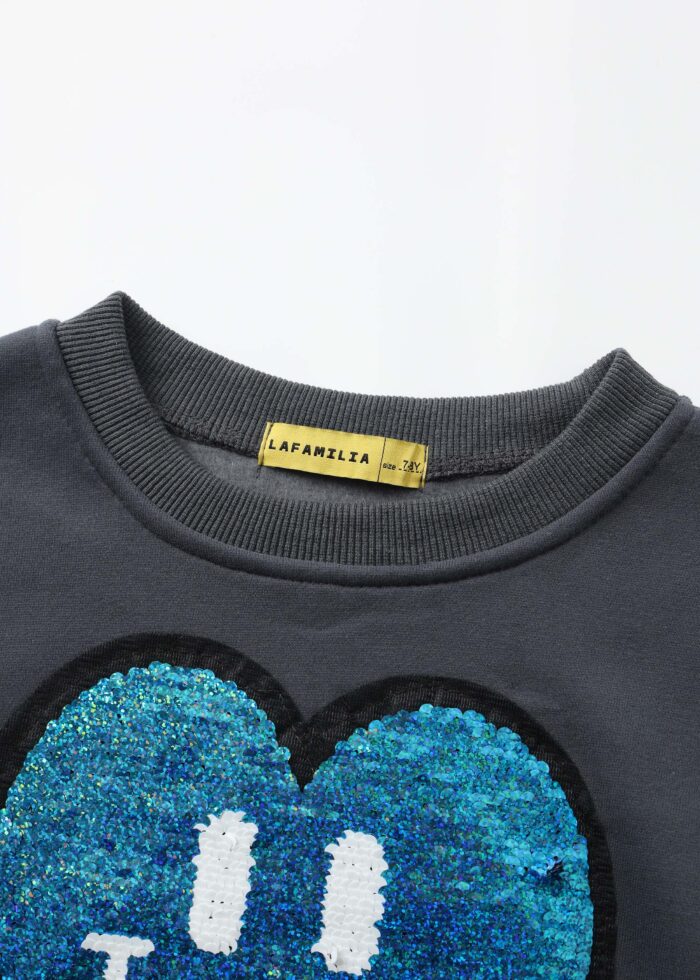 ⁦Kids Girl Two-Way Sequin Embroidery Design Blouse⁩ - الصورة ⁦3⁩