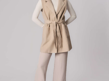 Women Wool Broadcloth Plain Vest