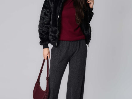 جاكيت نسائي فرو مخطط