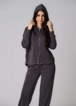 ⁦جاكيت رياضة نسائي سادة⁩ - الصورة ⁦2⁩