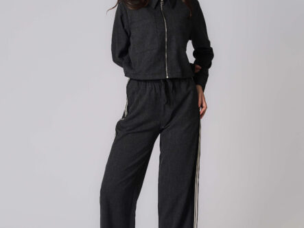 جاكيت نسائي سادة