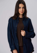 ⁦قميص نسائي جينز سادة⁩ - الصورة ⁦3⁩