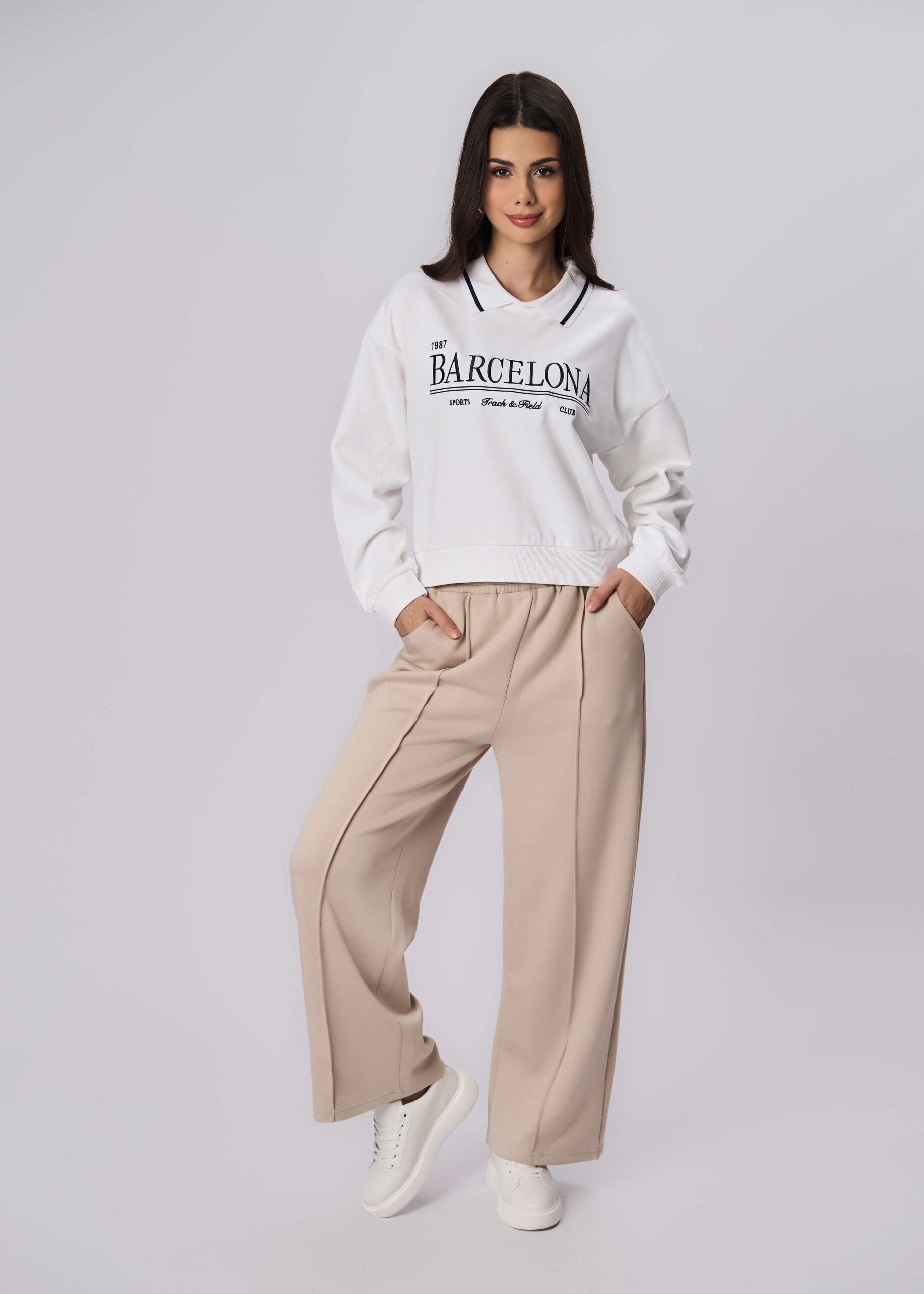 6225216004604-x Women "Barcelona" Sweatshirt - Image 1