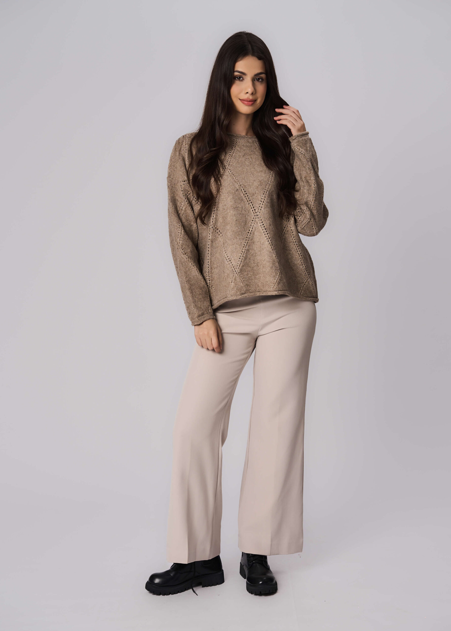 6225216026516-x بلوزة نسائي محبوكة بنقش - الصورة 1