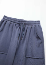 ⁦بنطلون نسائي بنسيج السكوبا⁩ - الصورة ⁦2⁩