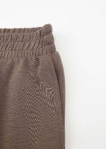 ⁦بنطلون نسائي سادة بنسيج السكوبا⁩ - الصورة ⁦3⁩