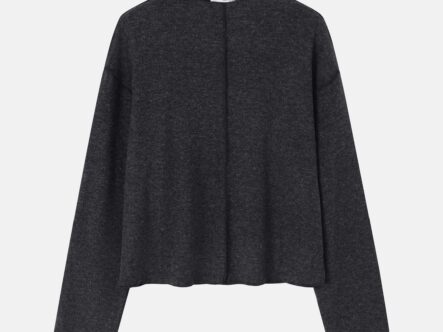 بلوزة نسائي بنسيج محبوك