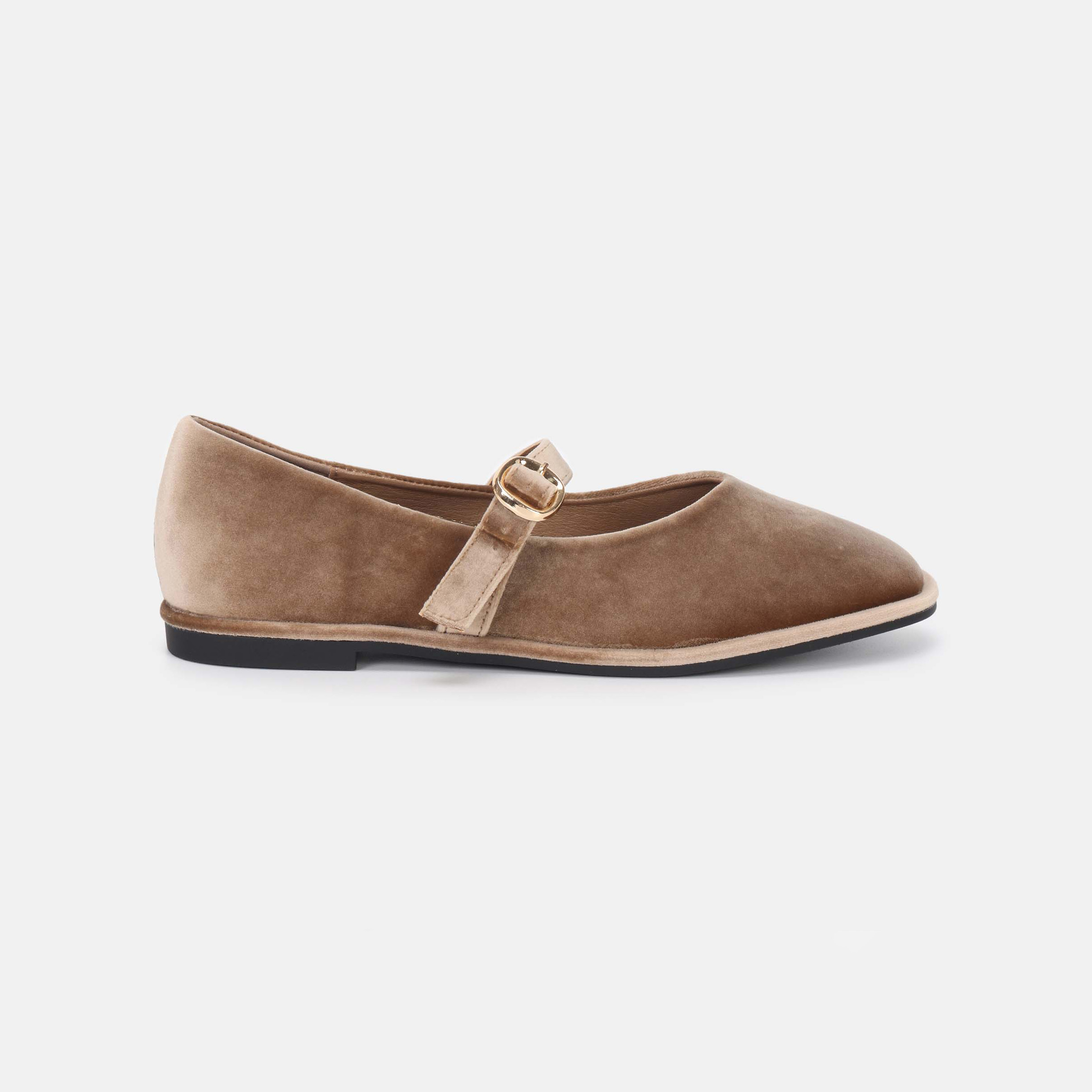 Women Velvet Ballerina