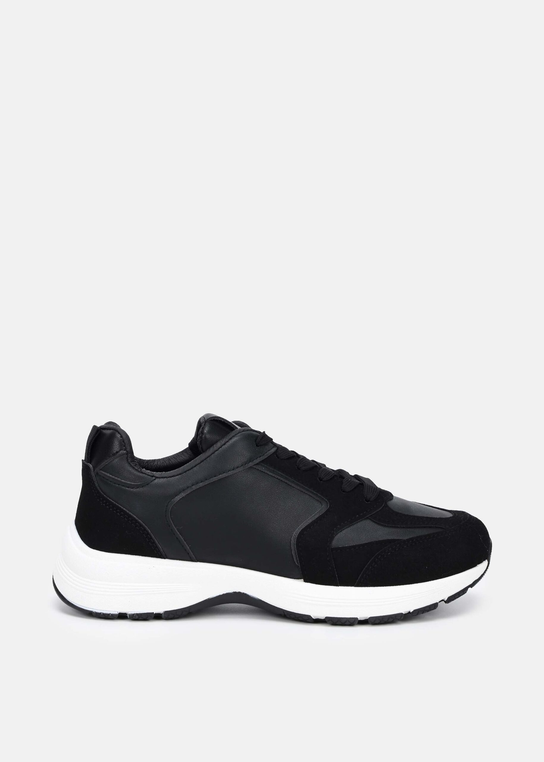 Women Lace-Up Sneankers